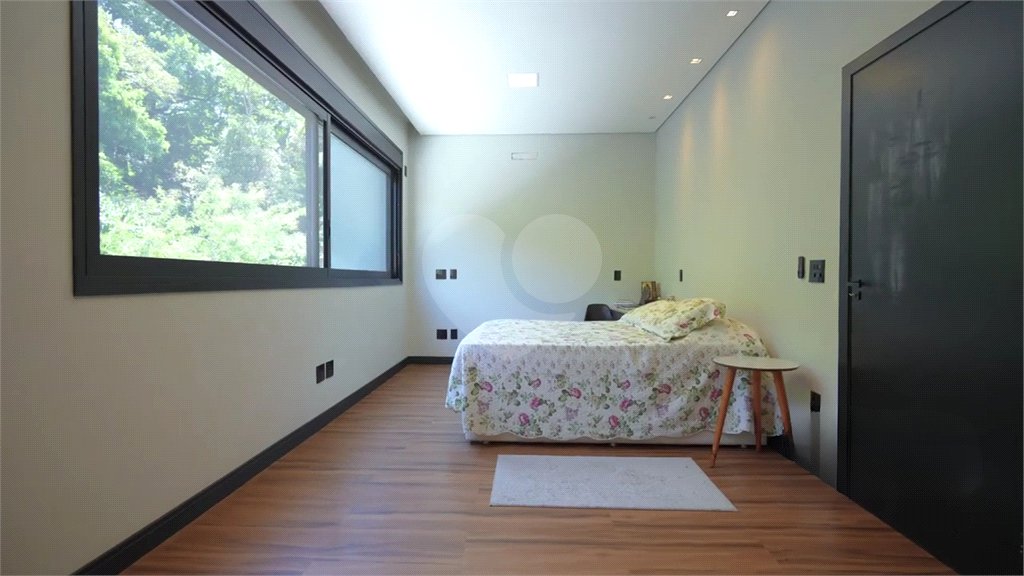 Casa à venda com 3 suítes em Pinheirinho, Vinhedo, SP