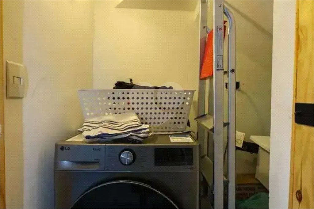 Casa à venda com 2 quartos, sendo 1 suíte,  no condomínio Cube Real Parque, São Paulo - SP