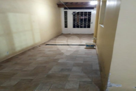 Casa à venda com 3 quartos, sendo 1 suíte, em Vila Dalva, São Paulo, SP