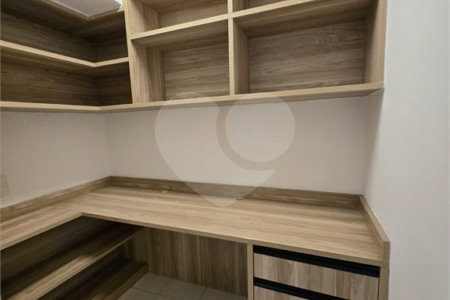 Apartamento à venda com 3 quartos, sendo 1 suíte,  em Indianópolis, São Paulo, SP
