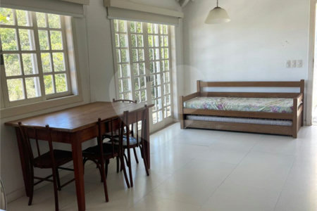 Casa em condomínio à venda com 1 quarto em Ferradura, Armação dos Búzios, RJ