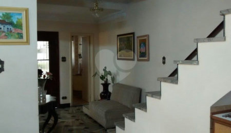 Sobrado à venda com 3 quartos, sendo 2 suítes,  em Santana, São Paulo, SP