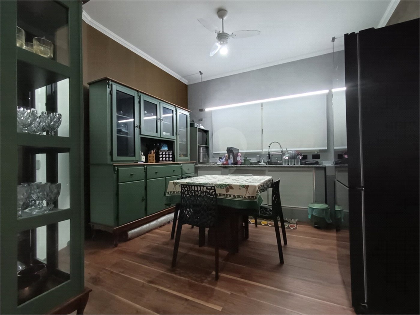 Casa à venda com 3 quartos, sendo 1 suíte,  em Jardim Santa Rosália, Sorocaba, SP