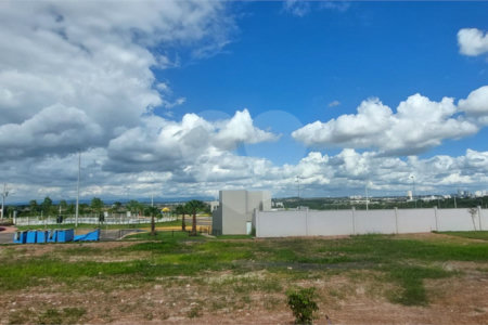 Terreno à venda no condomínio Florais Pérola, Cuiabá - MT