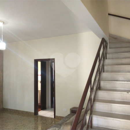 Sobrado à venda com 3 quartos em Chácara Inglesa, São Paulo, SP