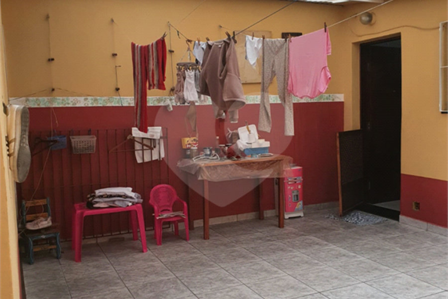 Sobrado à venda com 3 quartos, sendo 1 suíte, em Tremembé, São Paulo, SP