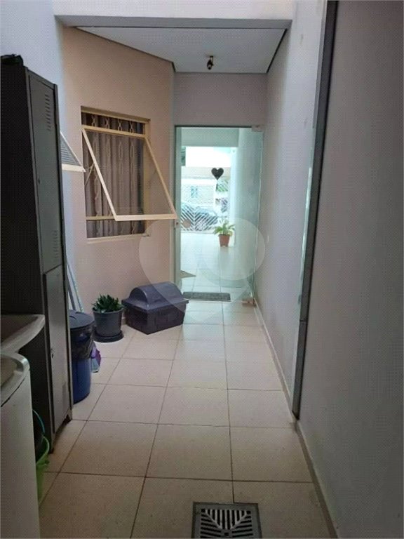 Sobrado à venda com 3 quartos, sendo 1 suíte, em Jardim Karolyne, Votorantim, SP