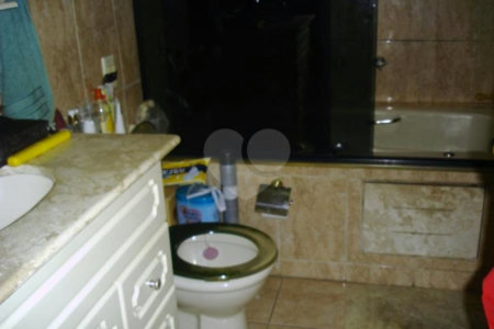 Casa à venda com 4 quartos, sendo 3 suítes,  em Jardim Bonfiglioli, São Paulo, SP