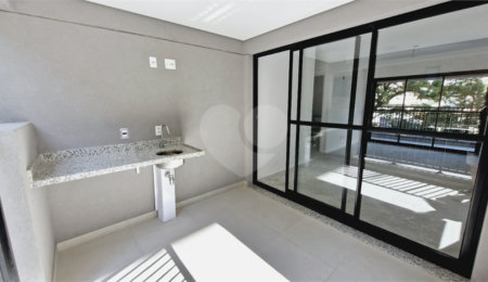 Apartamento à venda com 3 quartos, sendo 2 suítes,  em Brooklin, São Paulo, SP