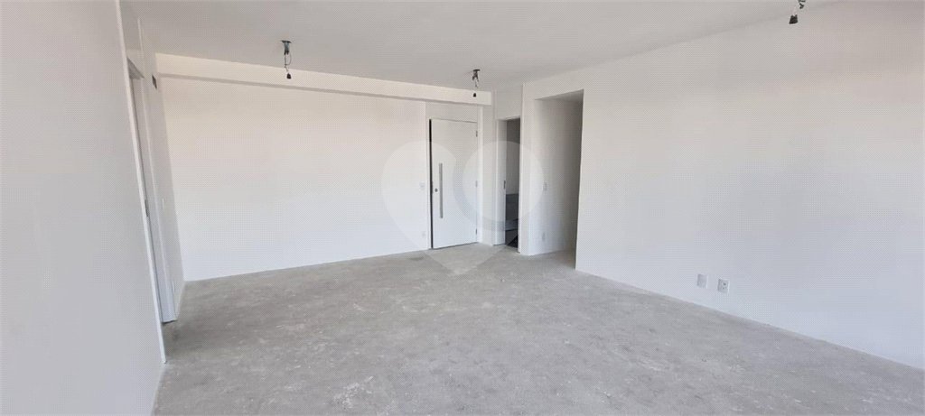 Apartamento à venda com 3 suítes em Moema, São Paulo, SP