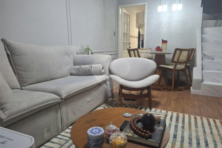 Casa à venda com 3 quartos em Jardim Trussardi, São Paulo, SP