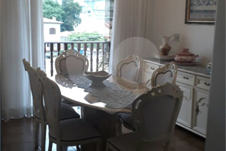 Sobrado à venda com 4 quartos, sendo 3 suítes, em Jardim São Bento, São Paulo, SP
