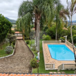 Casa à venda com 4 quartos, sendo 2 suítes,  em Country Residencial Felix, Bom Jesus dos Perdões, SP