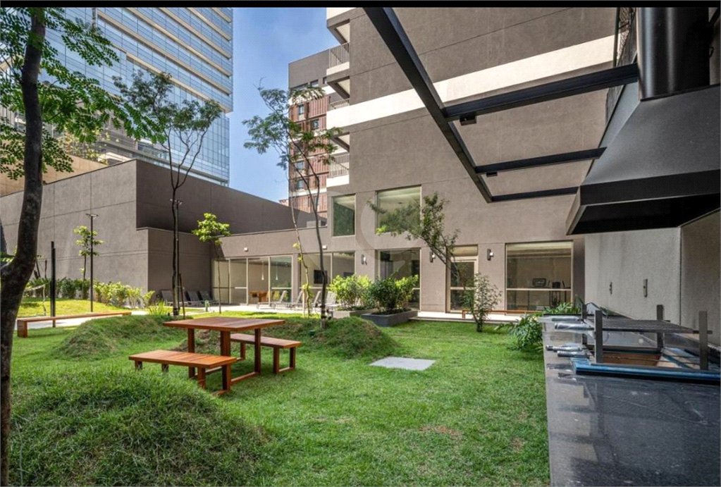 Apartamento à venda com 1 suíte em Cerqueira César, São Paulo, SP