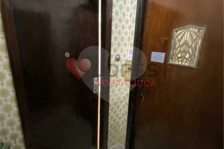 Apartamento à venda com 3 quartos, sendo 1 suíte, em Tijuca, Rio de Janeiro, RJ