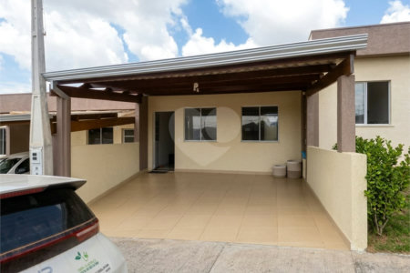Casa à venda com 2 quartos no condomínio Novo Horizonte, Itapetininga - SP