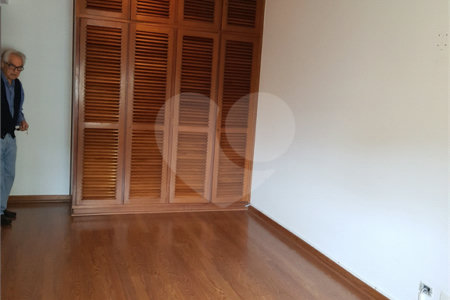 Apartamento à venda com 3 suítes em Conjunto Residencial Morumbi, São Paulo, SP