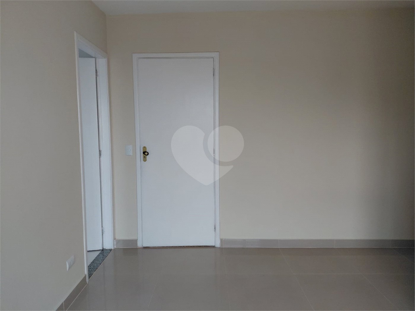 Apartamento para alugar com 2 quartos em Rio Pequeno, São Paulo, SP