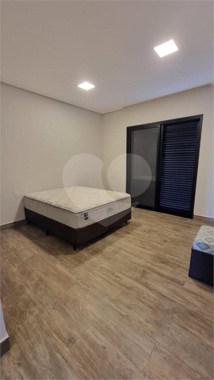 Casa à venda com 3 suítes no condomínio Portal dos Bandeirantes, Salto - SP