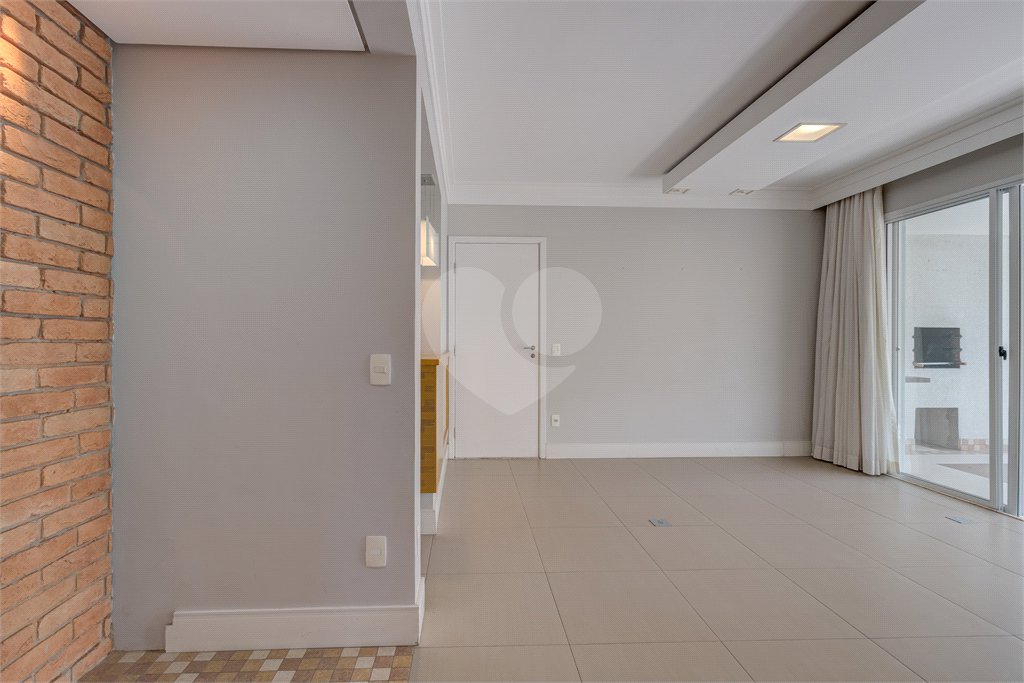 Apartamento à venda com 4 quartos, sendo 3 suítes, em Alto da Boa Vista, São Paulo, SP