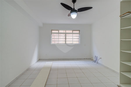 Casa Térrea à venda ou para alugar com 5 quartos, sendo 1 suíte, em Jardim Marajoara, São Paulo, SP