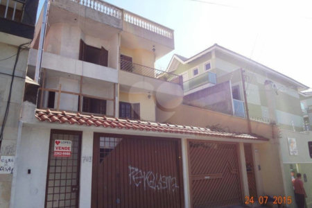 Sobrado à venda com 3 quartos, sendo 2 suítes, em Vila Mazzei, São Paulo, SP