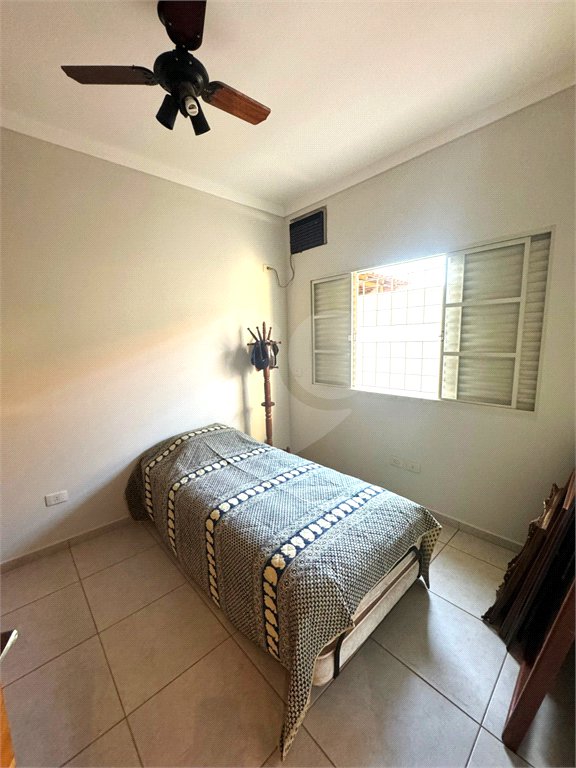 Casa à venda com 3 quartos, sendo 1 suíte, em Ipê, Três Lagoas, MS