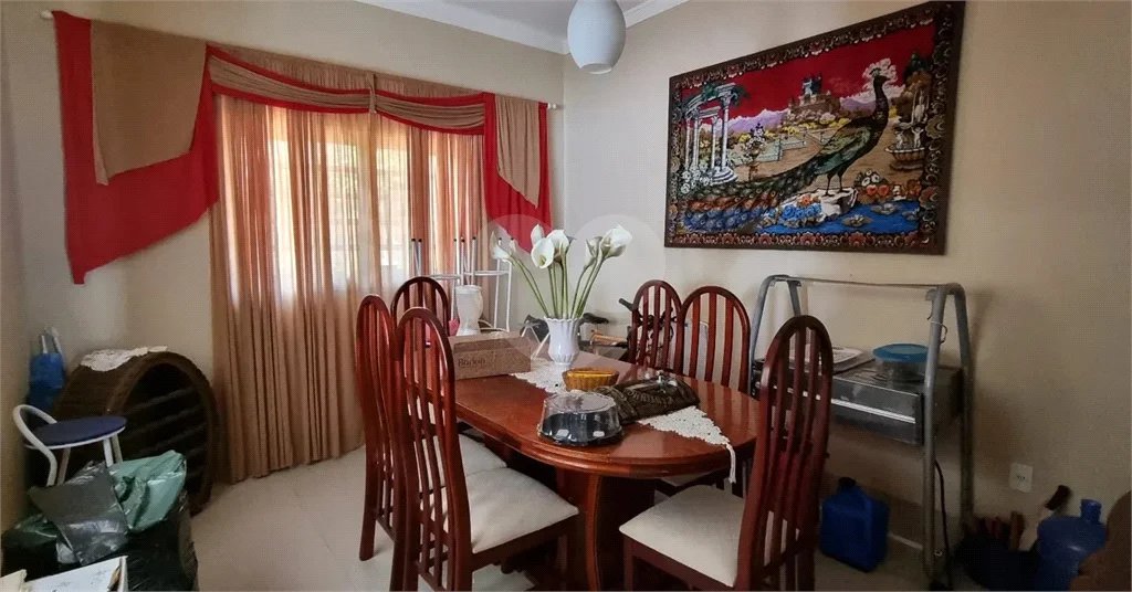 Casa à venda com 3 quartos, sendo 1 suíte, no condomínio Chácaras do Lago, Vinhedo - SP