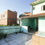 Sobrado para alugar com 3 quartos, sendo 2 suítes, em Jaraguá, São Paulo, SP