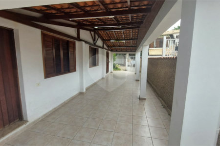 Casa à venda com 2 quartos em Vila São Francisco, São Paulo, SP