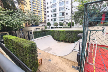 Apartamento à venda com 4 quartos, sendo 3 suítes, em Cidade Monções, São Paulo, SP