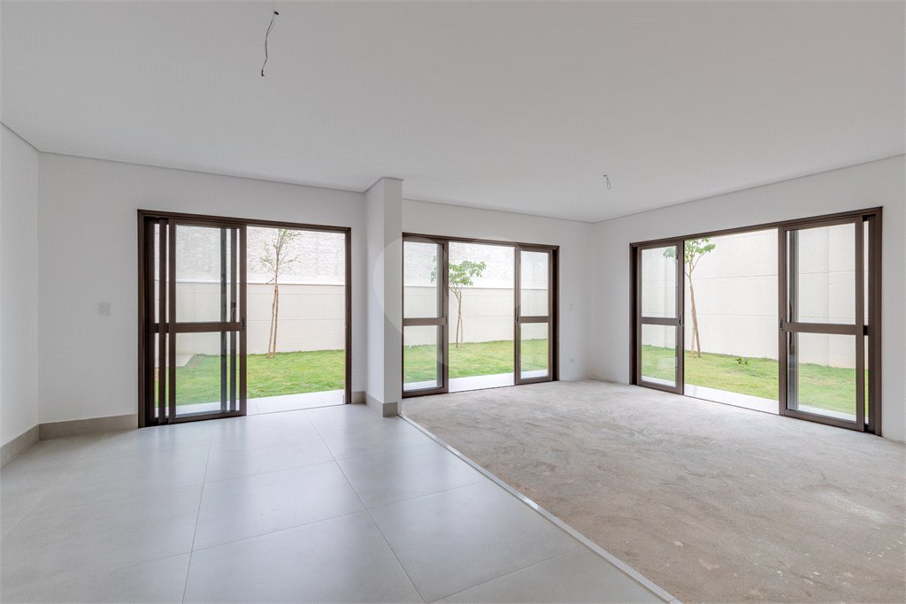 Casa à venda com 4 suítes no condomínio Collina Di Fiori, São Paulo - SP