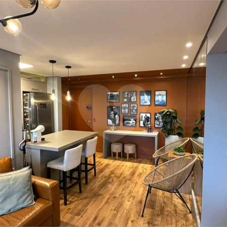 Apartamento à venda com 2 quartos em Vila Sônia, São Paulo, SP