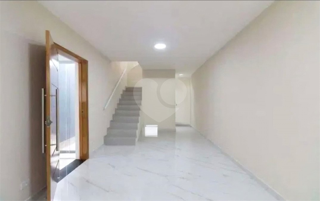 Casa à venda com 3 quartos, sendo 1 suíte, em Jardim Peri Peri, São Paulo, SP