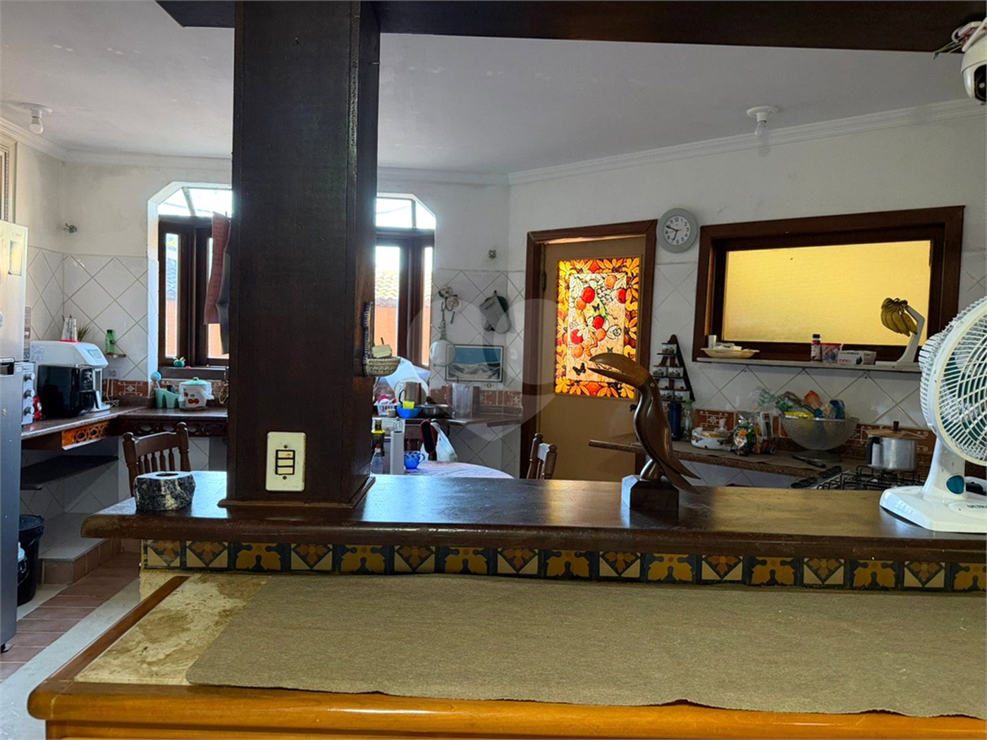 Casa à venda com 6 suítes em Massaguaçu, Caraguatatuba, SP