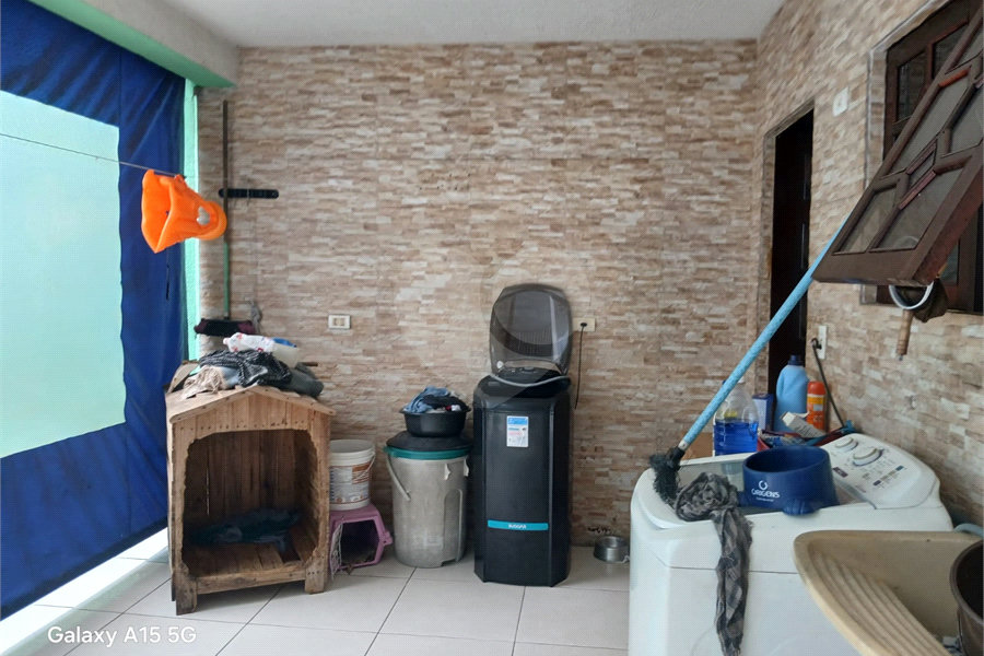 Sobrado à venda com 3 quartos, sendo 1 suíte, em Itaquera, São Paulo, SP