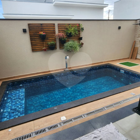 Casa à venda com 3 quartos, sendo 1 suíte, no condomínio Horto Florestal Villagio, Sorocaba - SP