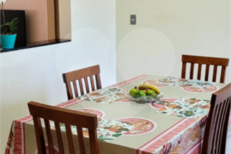 Casa à venda com 3 quartos, sendo 1 suíte,  no Centro, Guararema, SP