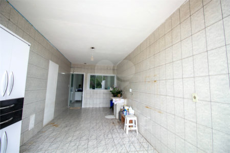 Casa Térrea à venda com 4 quartos, sendo 1 suíte, em Nova Mairinque, Mairinque, SP