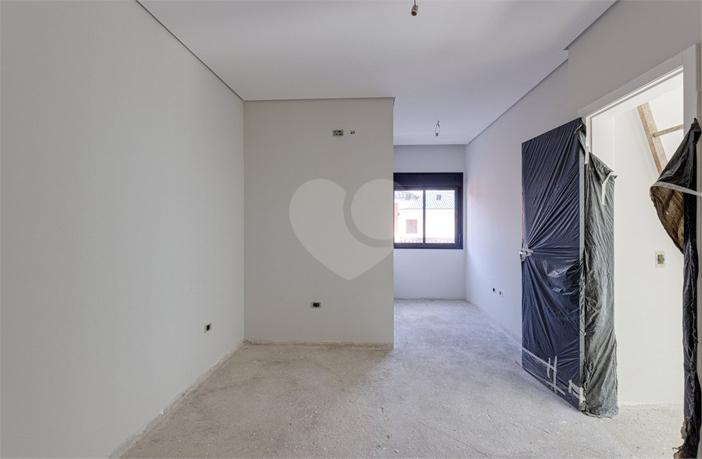 Casa à venda com 4 suítes no condomínio Reserva Robélia, São Paulo - SP