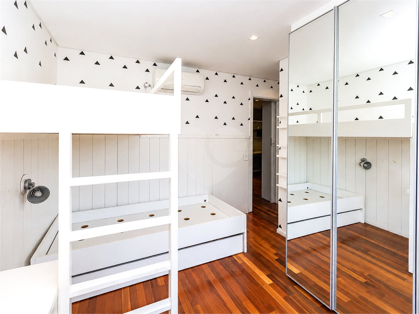 Apartamento à venda com 4 suítes em Cidade Monções, São Paulo, SP