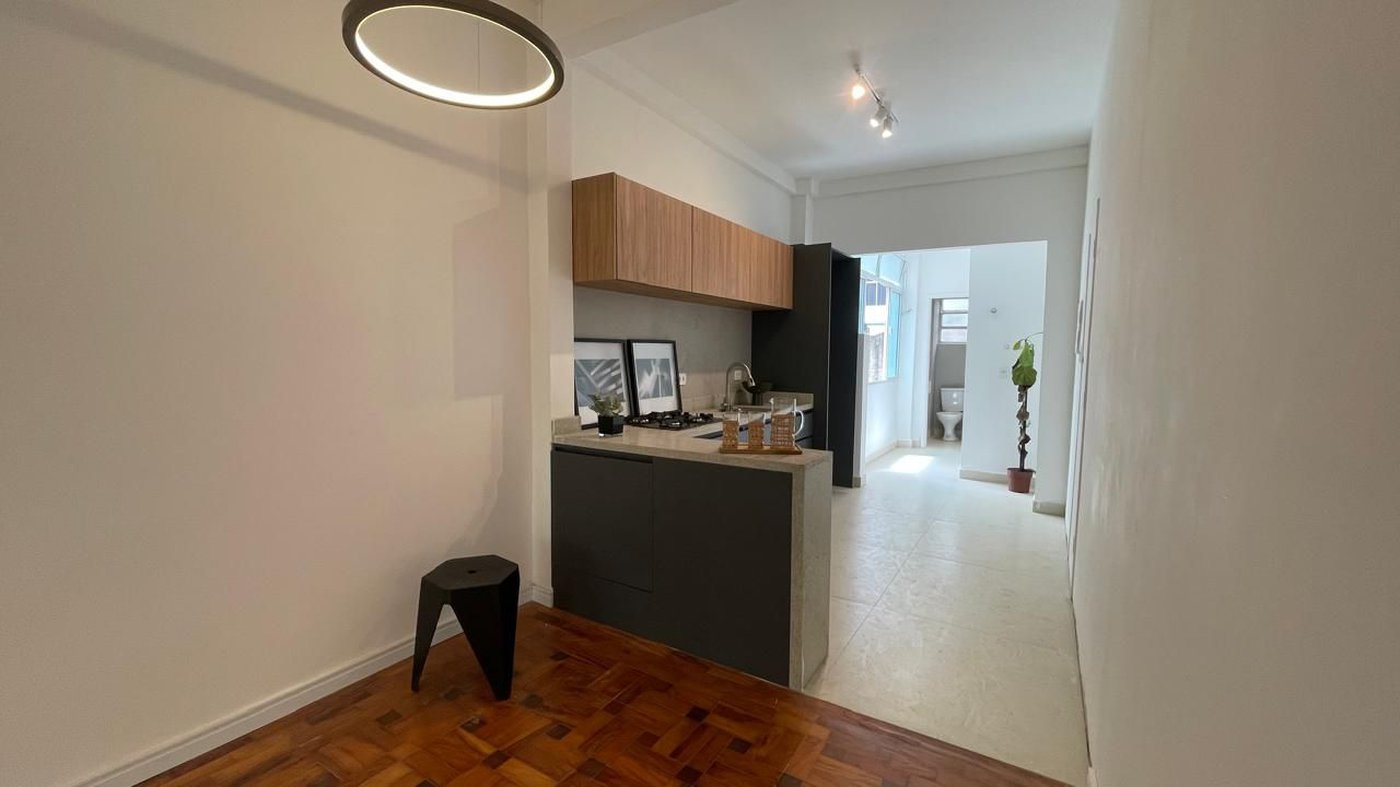 Apartamento com 2 dormitórios à venda, 100 m² por R$ 830.000,00 - Boqueirão - Santos/SP