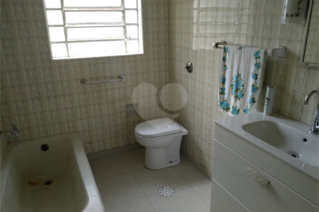 Sobrado à venda com 3 quartos, sendo 1 suíte, em Vila Mascote, São Paulo, SP