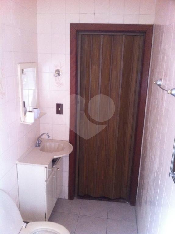 Sobrado à venda com 3 quartos, sendo 1 suíte, em Chora Menino, São Paulo, SP