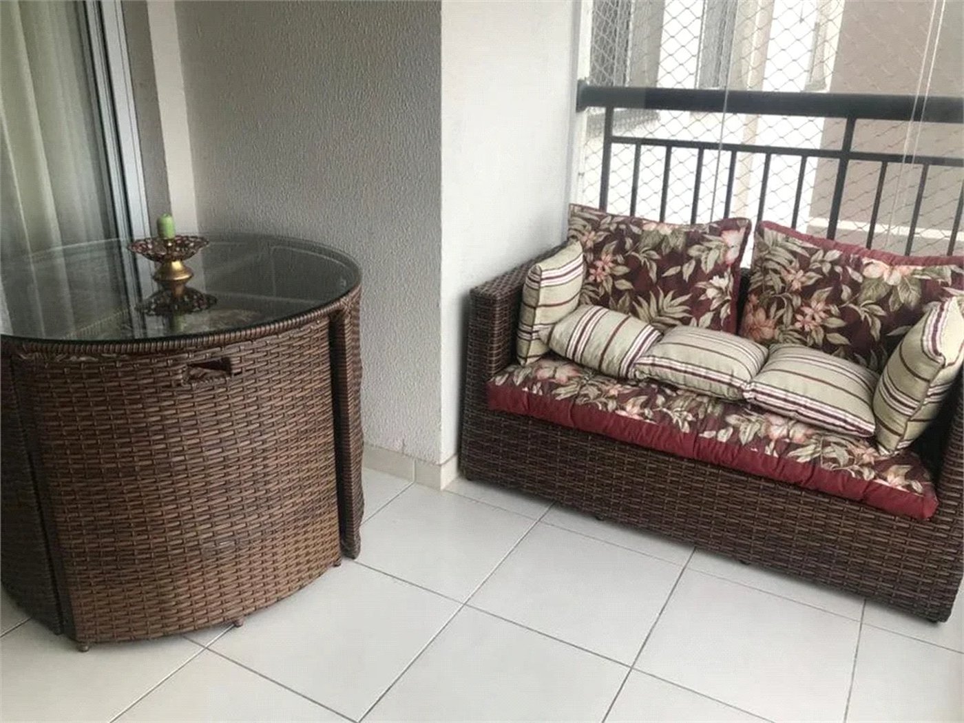 Apartamento à venda com 3 quartos, sendo 1 suíte,  em Parque Reboucas, São Paulo, SP