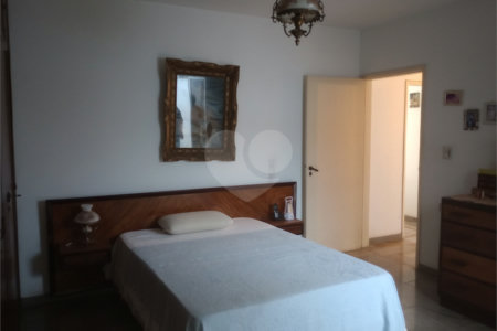 Casa a venda 333m² 2 dormitórios 2 suítes 4 banheiros Saúde-SP