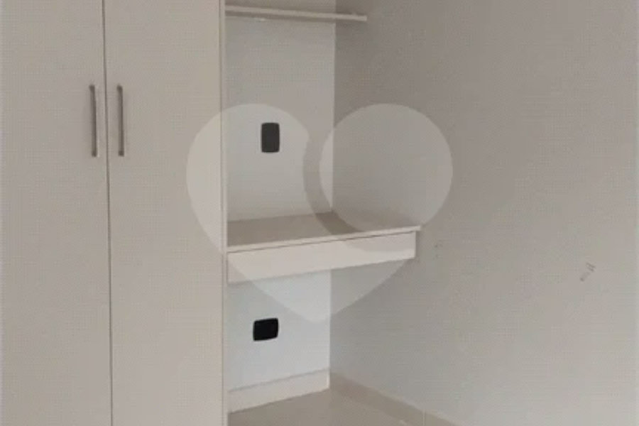 Apartamento à venda com 2 quartos em Itaquera, São Paulo, SP