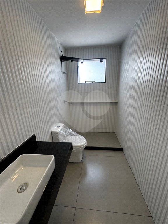 Casa à venda com 3 quartos, sendo 1 suíte, no condomínio Parque Guará, Rio de Janeiro - RJ