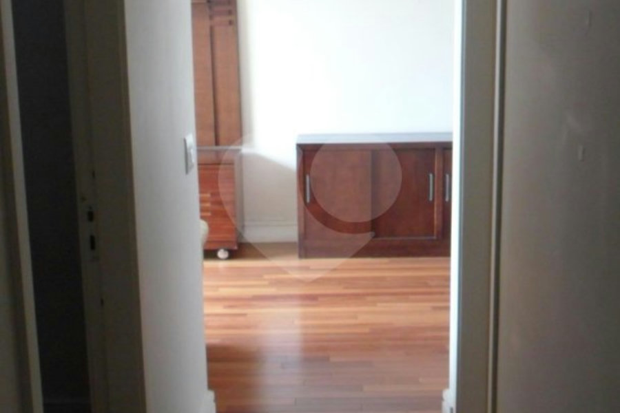 Apartamento à venda com 3 quartos, sendo 1 suíte, em Vila Nova Cachoeirinha, São Paulo, SP