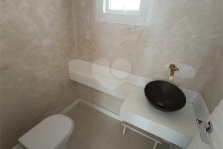 Casa à venda com 4 quartos, sendo 2 suítes, no condomínio Terras de Santa Adélia, Vargem Grande Paulista - SP